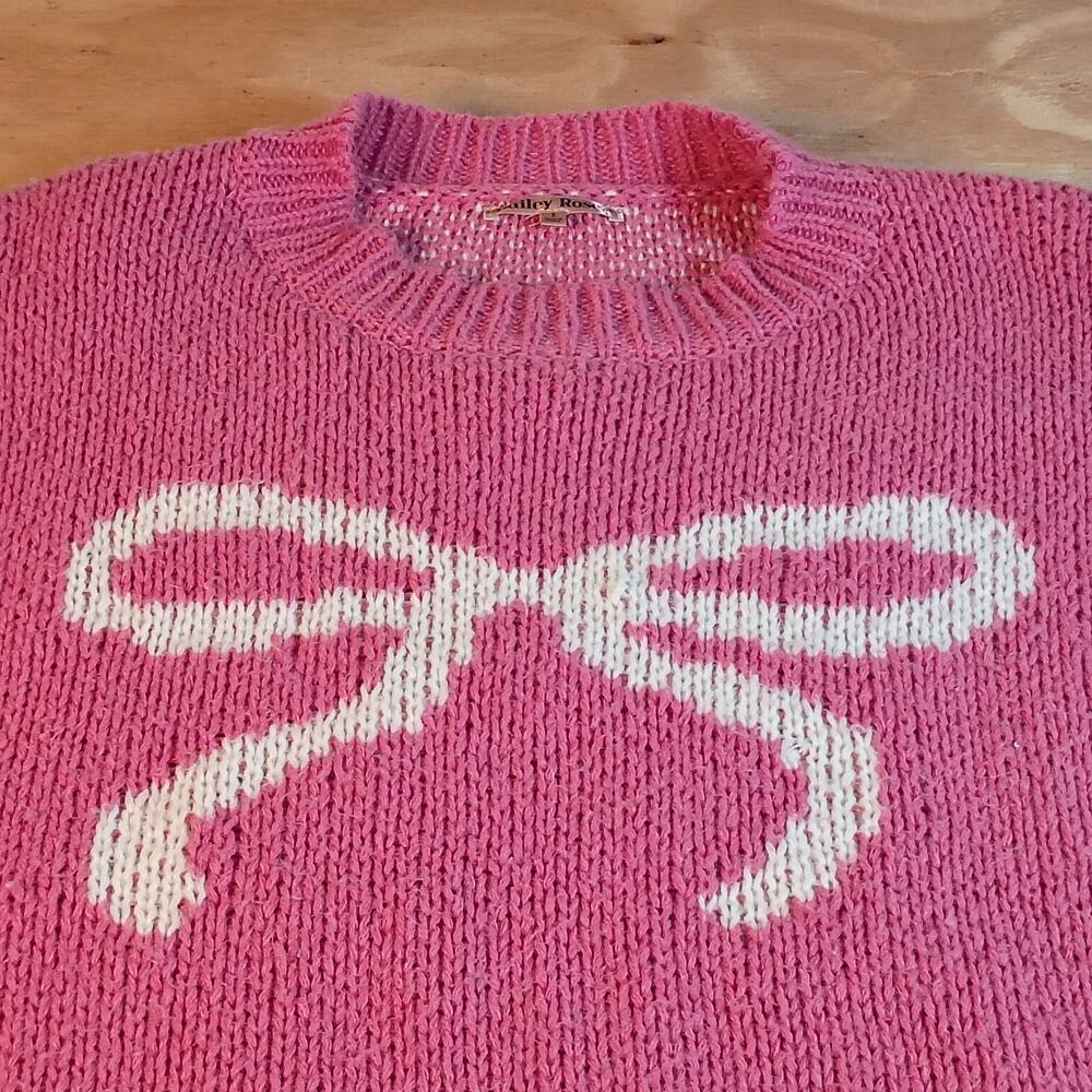 Bailey Rose Sweater Womens Small Pink Chunky Knit White Bow Pullover Crewneck